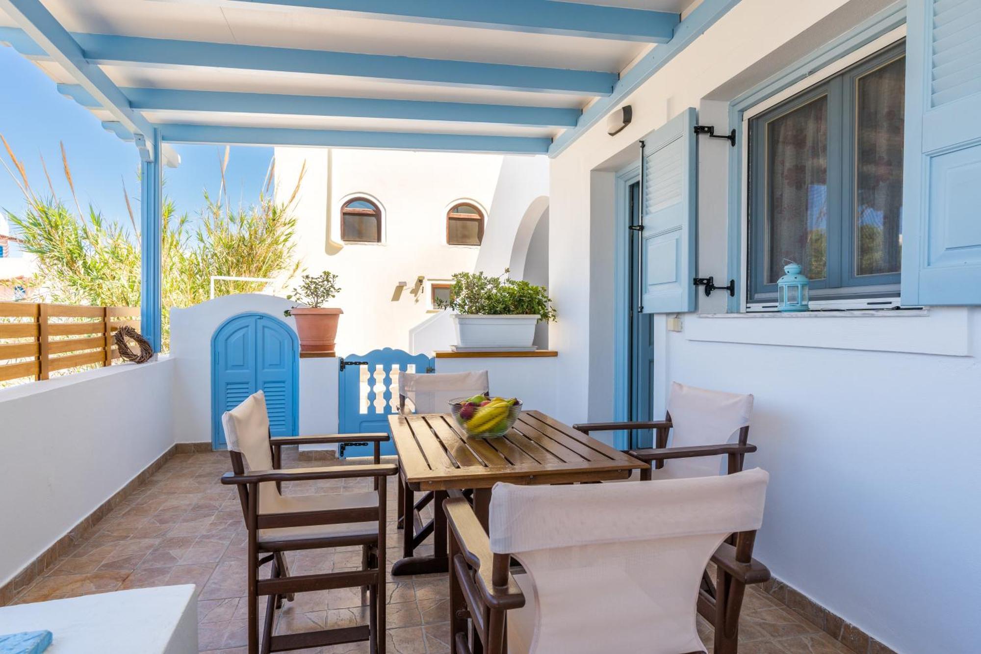 Blue Eyes Beach Villas Monolitos Zewnętrze zdjęcie